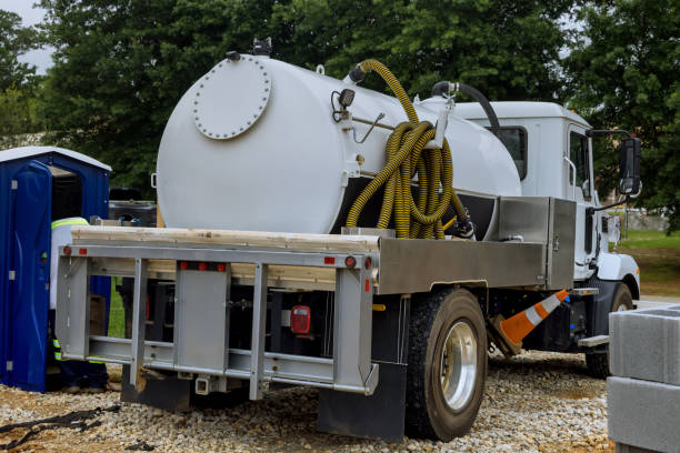Best Porta potty rental near me  in Long Hill, CT